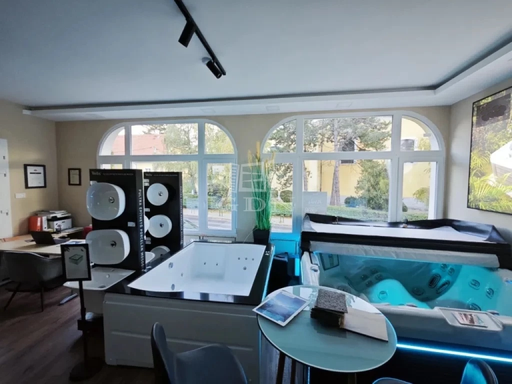 Eladó üzlet, Budakeszi, Fő utca