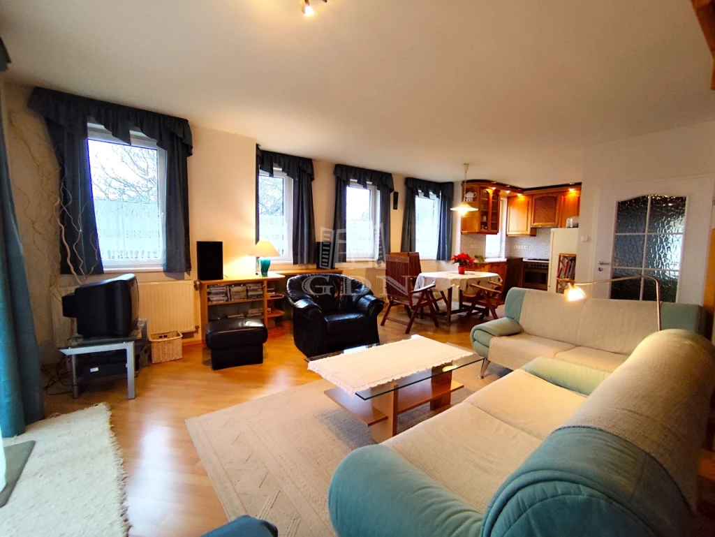 For sale brick flat, Budapest XIV. kerület, Alsórákos, Szilágysomlyó utca