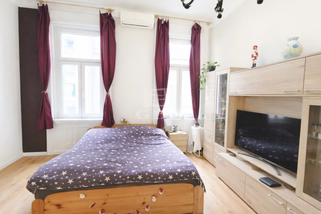 Eladó téglalakás, Budapest VIII. kerület, Népszínház negyed, Bacsó Béla utca