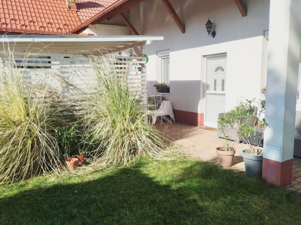 For sale brick flat, Budapest XIX. kerület, Jáhn Ferenc utca