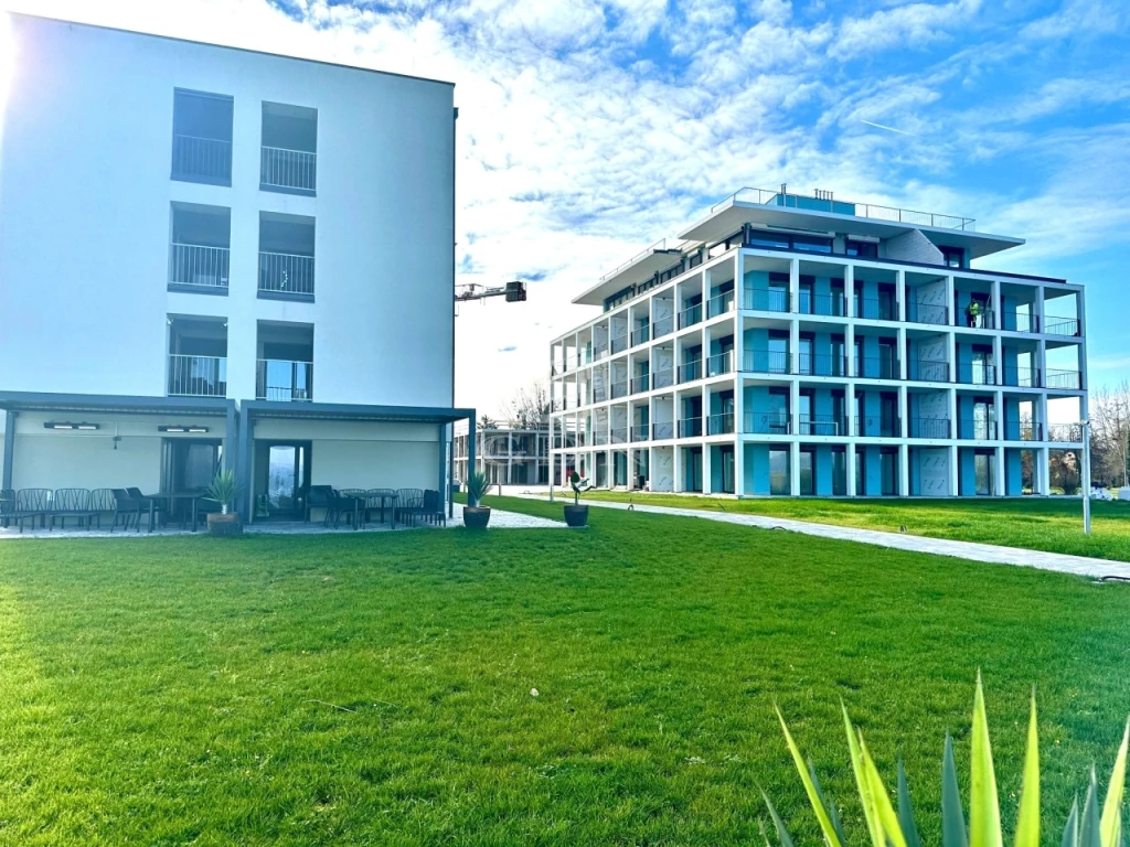 Eladó téglalakás, Balatonmáriafürdő, Ady Endre utca 1. 2-202