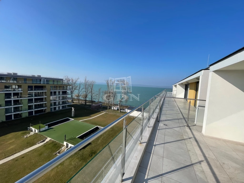 Eladó téglalakás, Siófok, Ezüstpart, Silver Coast - D 110