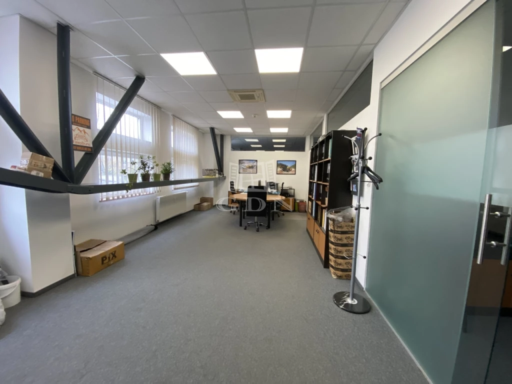 Kiadó iroda, irodaház, Budapest XI. kerület, Albertfalva, Hunyadi János út