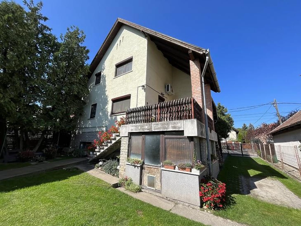 For sale house, Pomáz