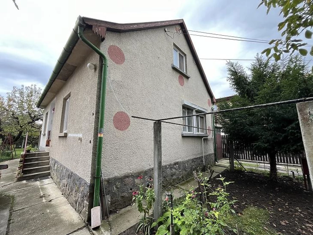 For sale house, Budakalász