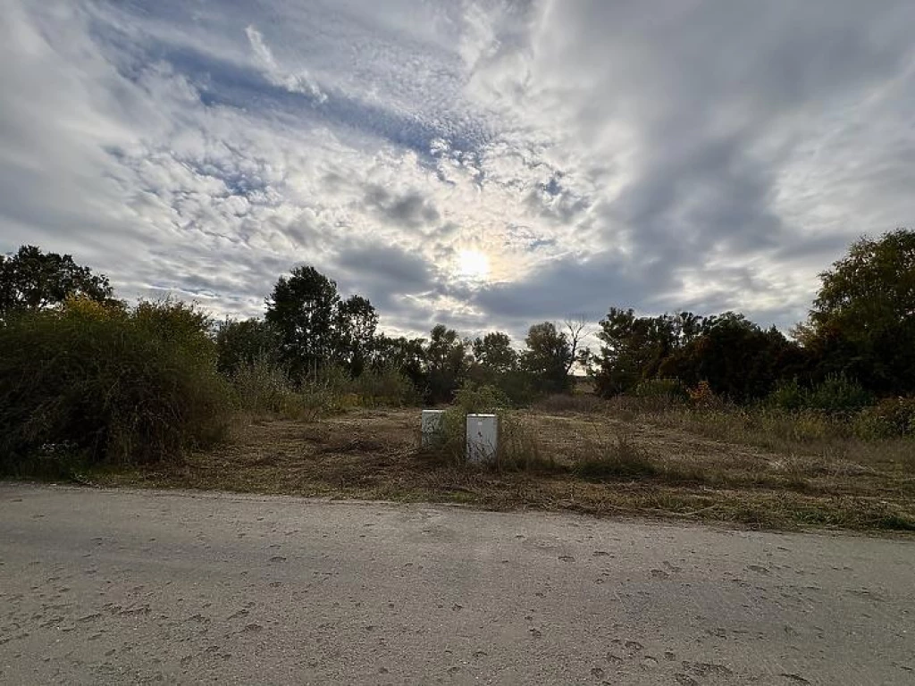For sale periphery plot, Pilisborosjenő