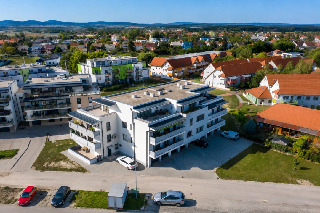 c3-1-name c2-19-name, Győrújfalu