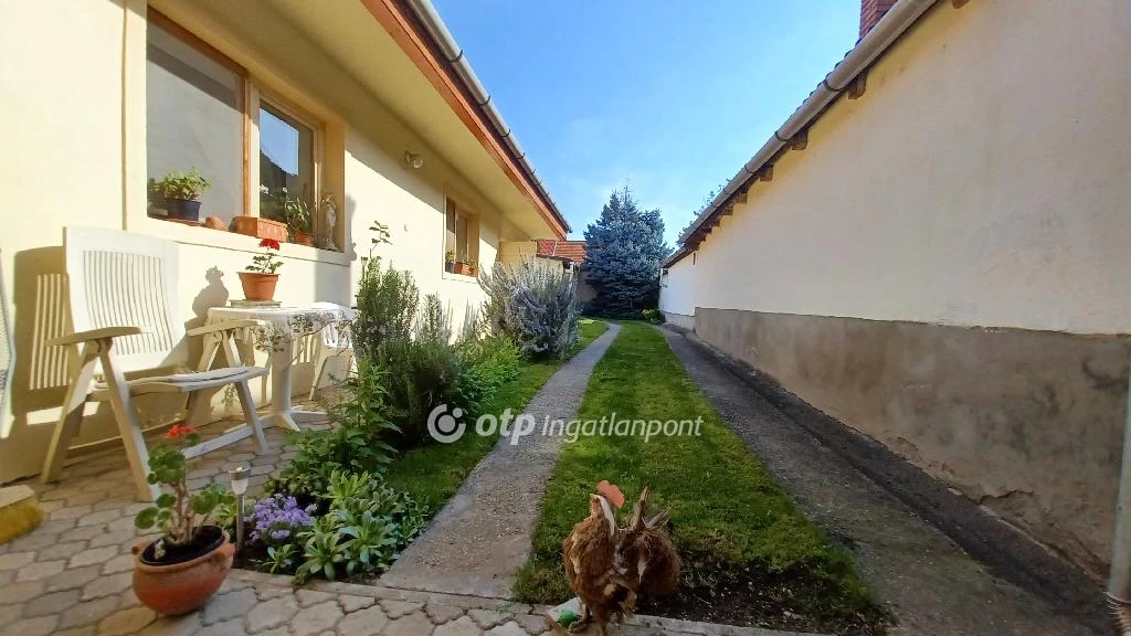 For sale house, Eger, Sugár István utca