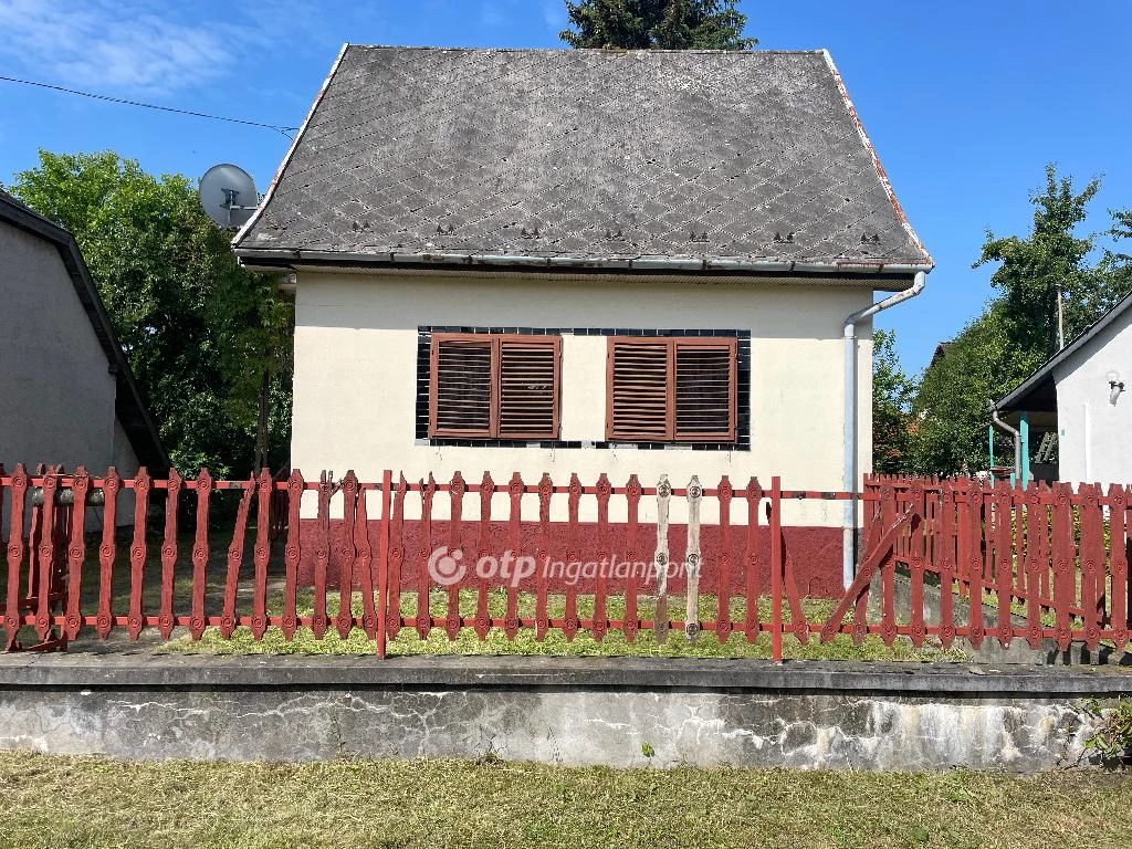 For sale house with a garden, Mezőkövesd