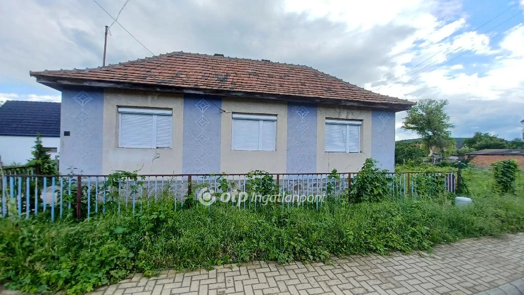 For sale house, Demjén, Kossuth Lajos tér