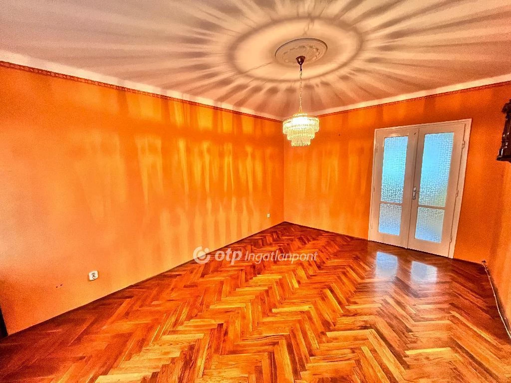 For sale panel flat, Mezőkövesd