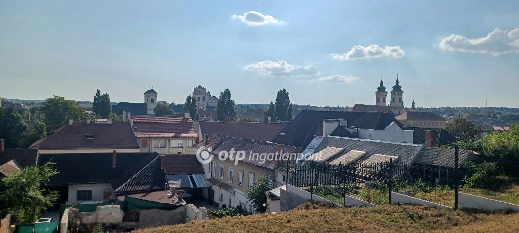 For sale house, Eger, Dobó István tér