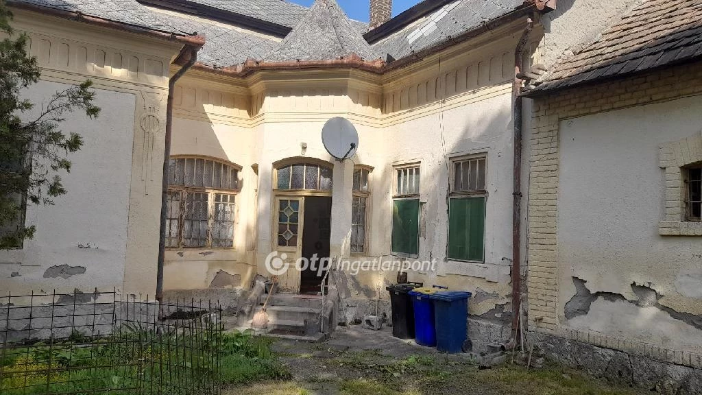 For sale mansion, Sajópüspöki