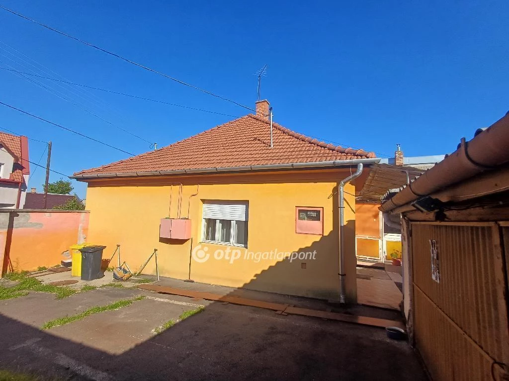 c3-1-name c2-1-name, Eger, Szépasszony völgy