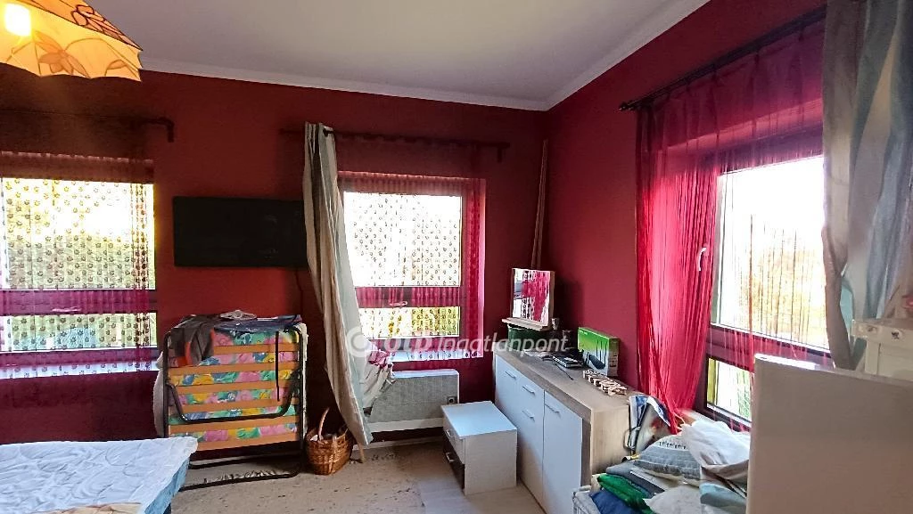 Eladó Ház, Mátraterenye