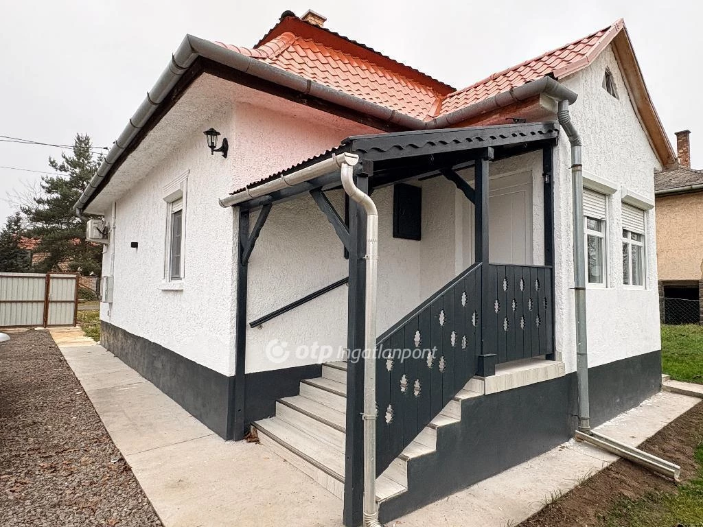 Eladó Ház, Recsk