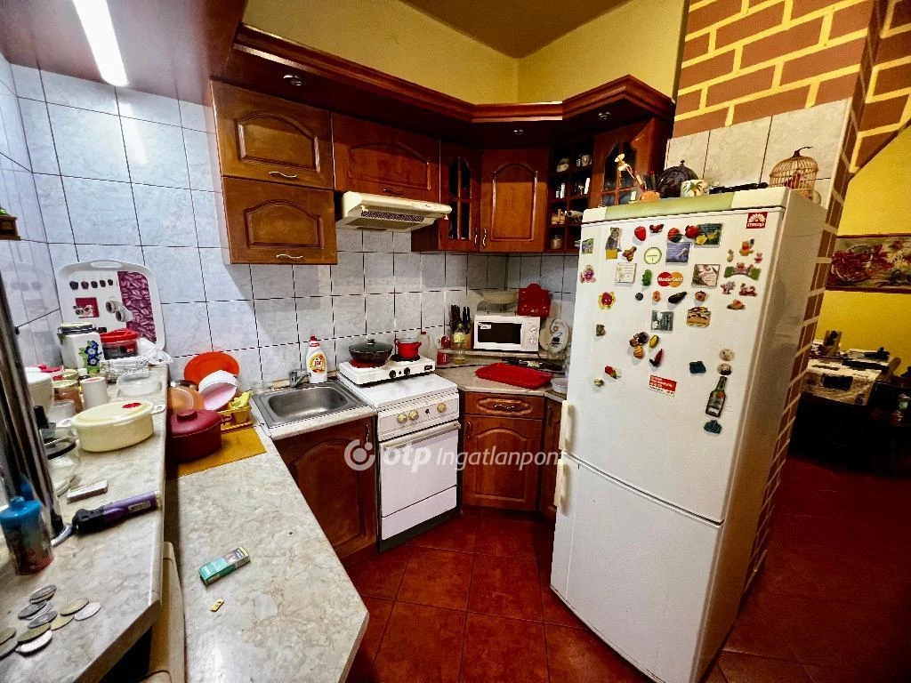 c3-1-name c2-1-name, Kompolt