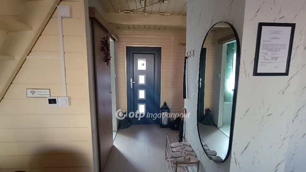 Eladó Apartman, Mátraderecske