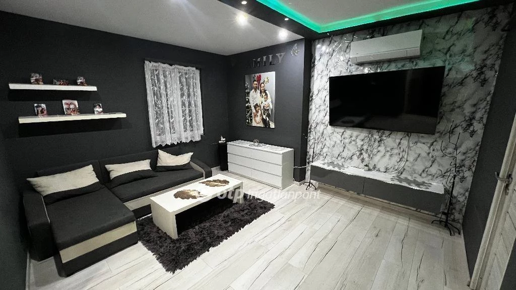 Eladó Ház, Szihalom