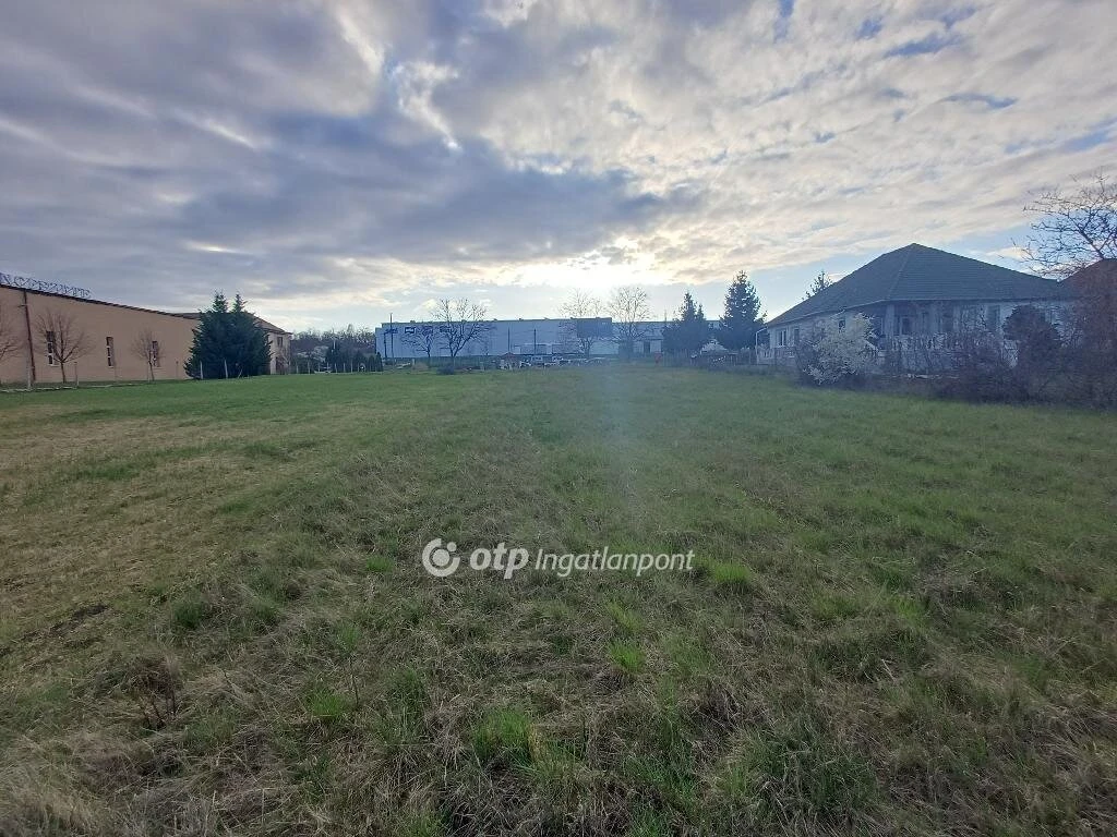 Eladó Telek, Egerszalók