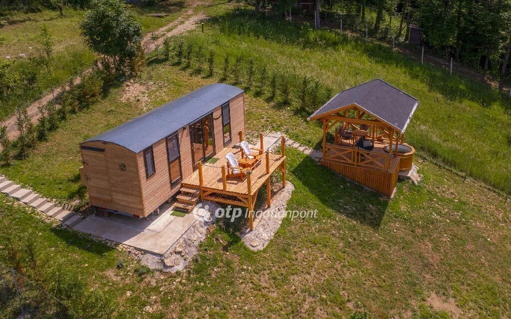 Eladó Apartman, Répáshuta