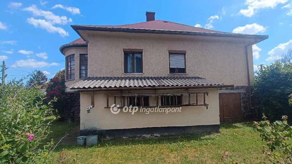 Eladó Ház, Recsk