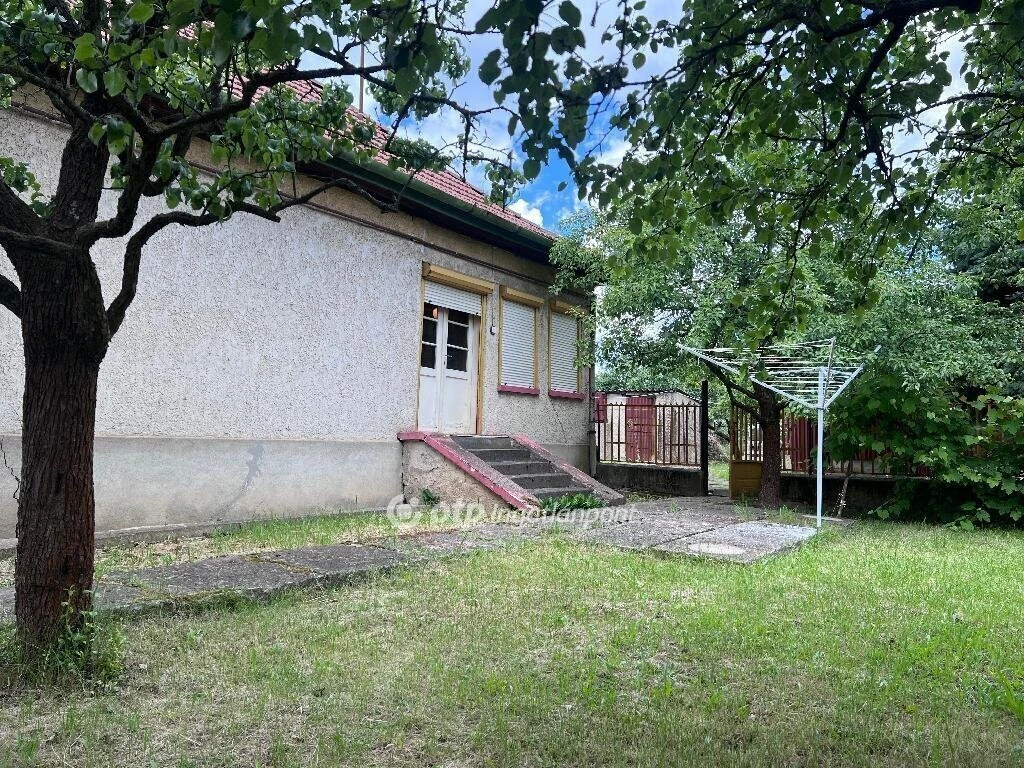 Eladó Ház, Recsk