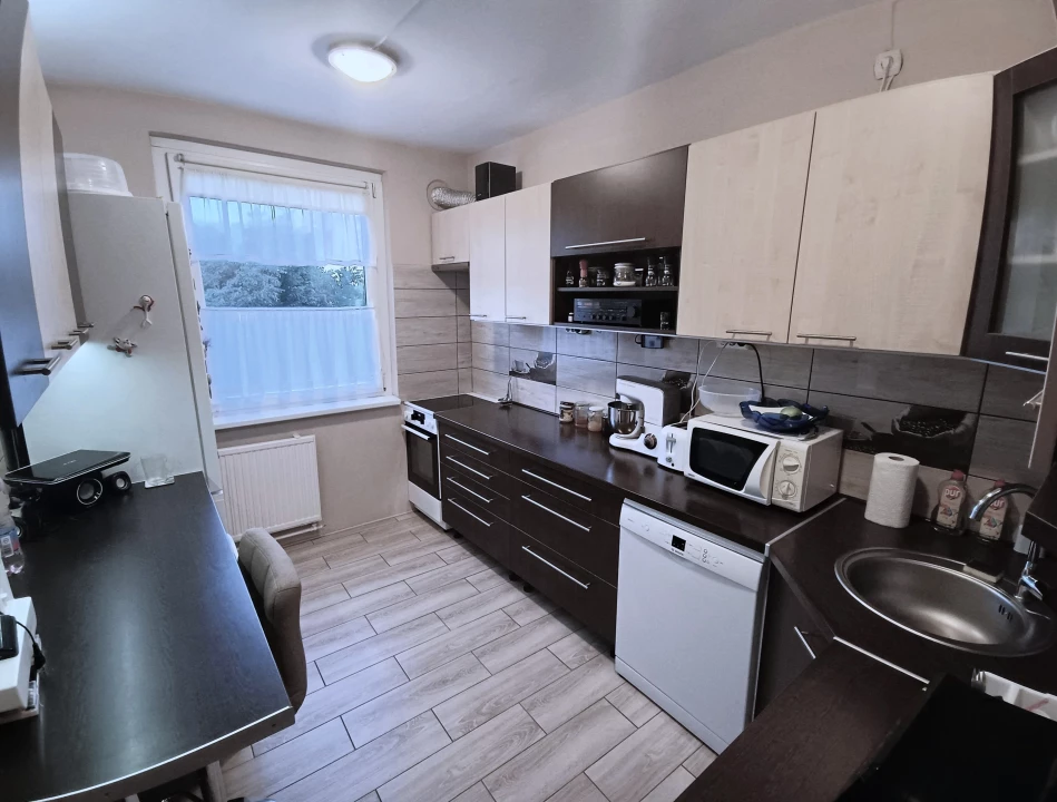 For sale panel flat, Debrecen