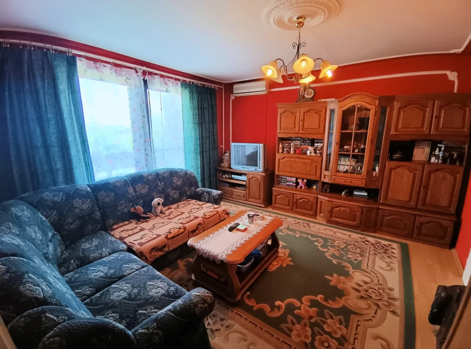 For sale panel flat, Debrecen