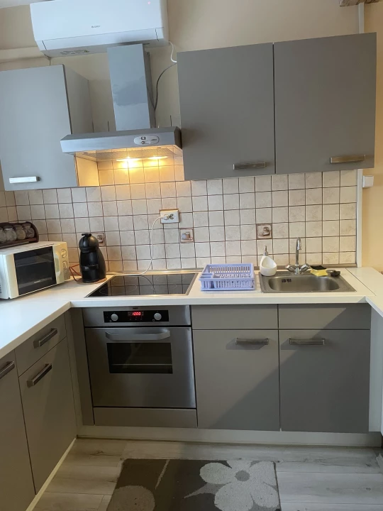 Eladó panellakás, Debrecen