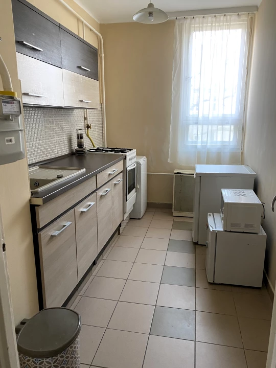 Eladó téglalakás, Debrecen