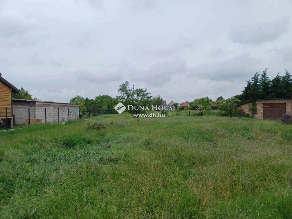 For sale building plot, Dunaszeg