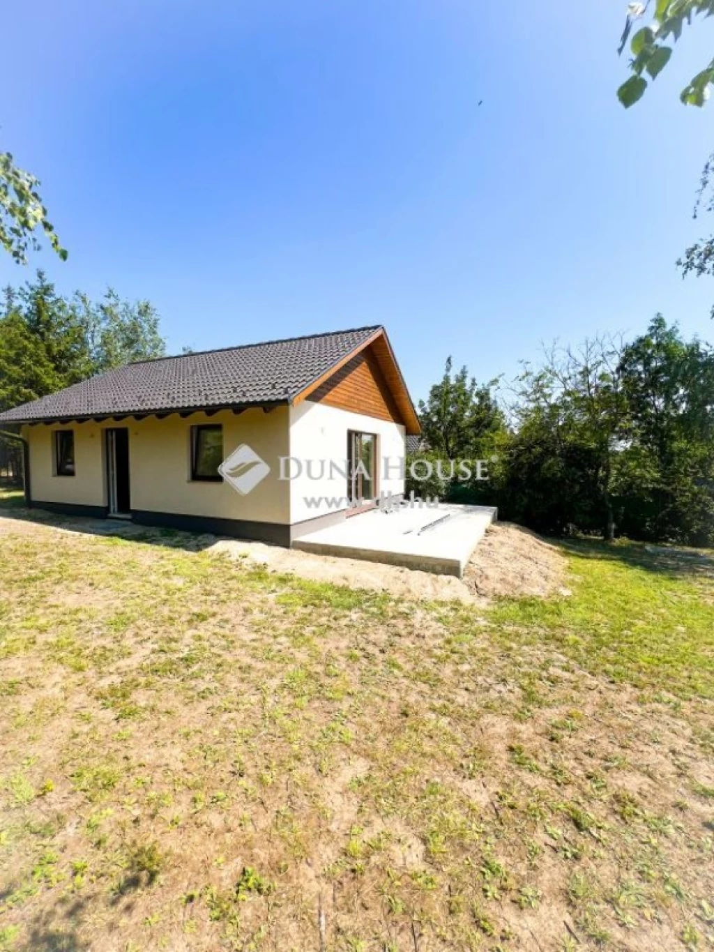 For sale house with a garden, Balatonkenese