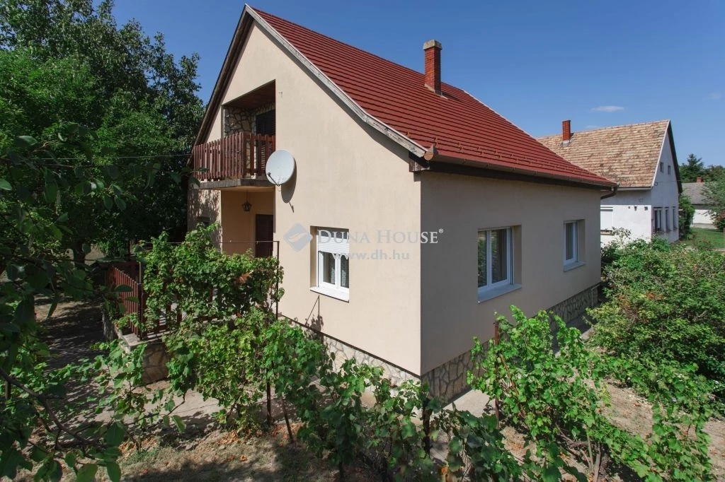 For sale house, Balatonfőkajár