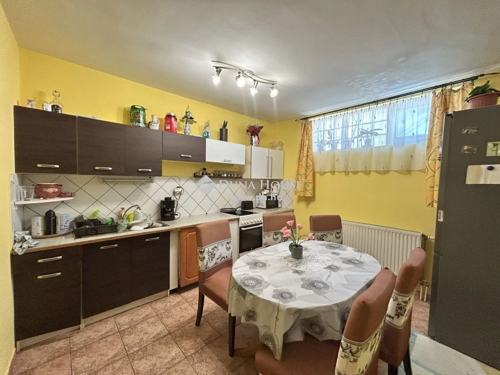 Eladó lakás, Mosonmagyaróvár