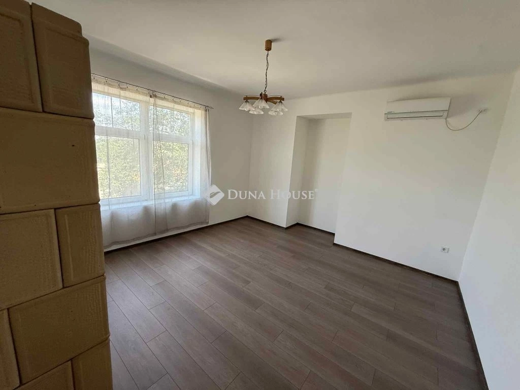 For sale brick flat, Mosonmagyaróvár