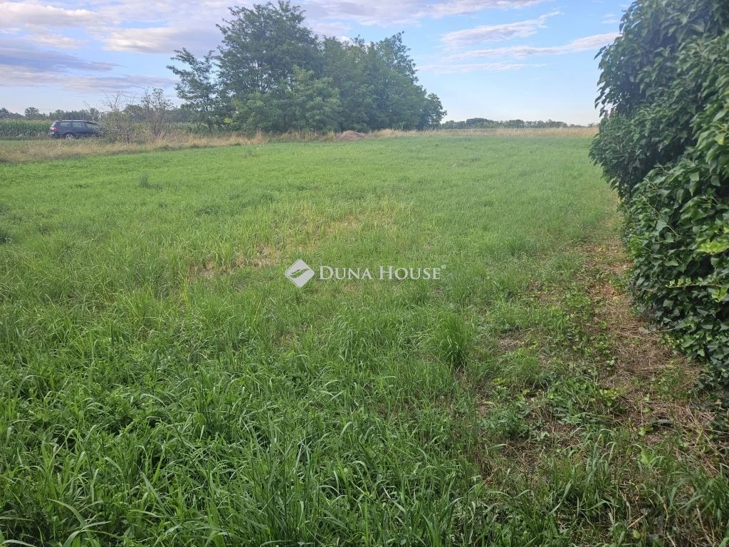 For sale building plot, Győrladamér