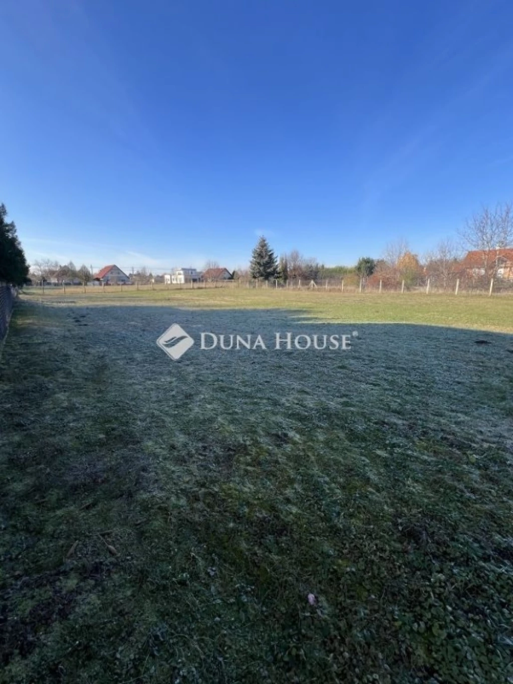 For sale building plot, Füle