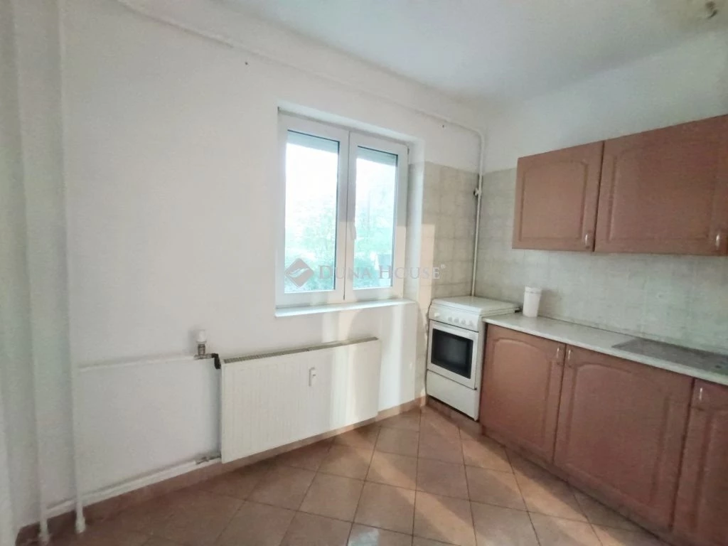 Eladó lakás, Sopron