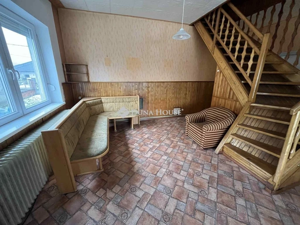 For sale house, Máriakálnok