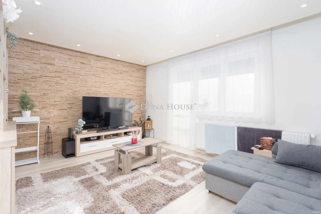 For sale brick flat, Mosonmagyaróvár