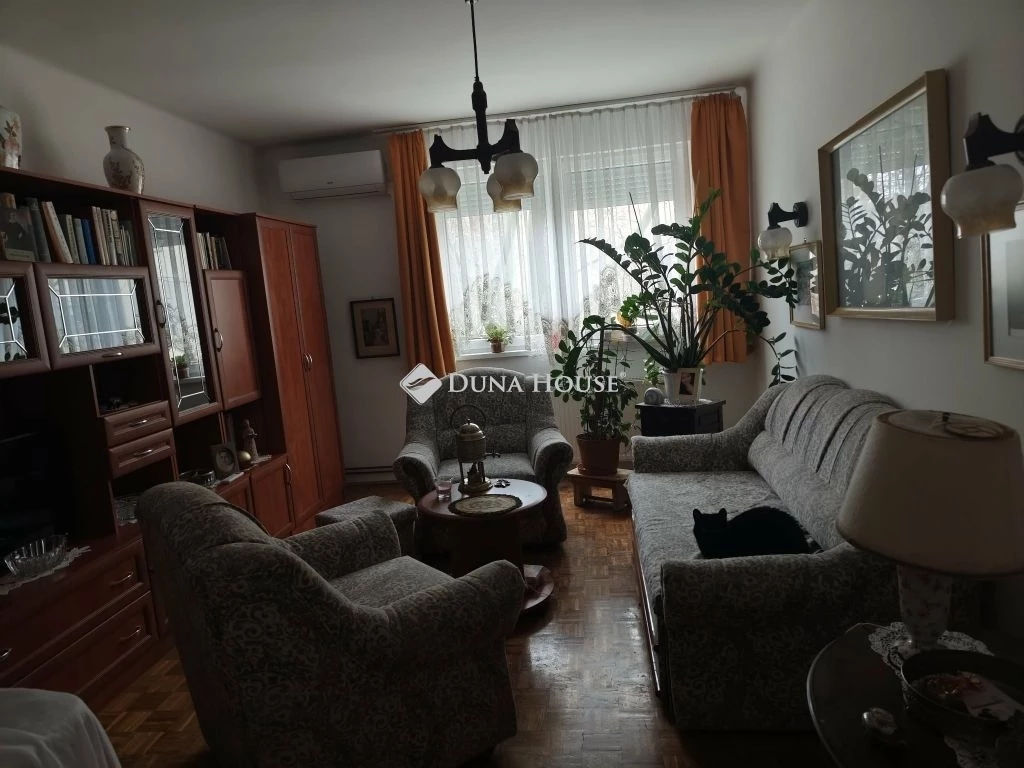 c3-1-name c2-19-name, Siófok