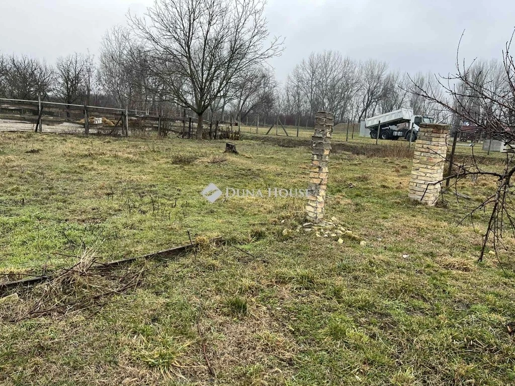 For sale building plot, Kunsziget