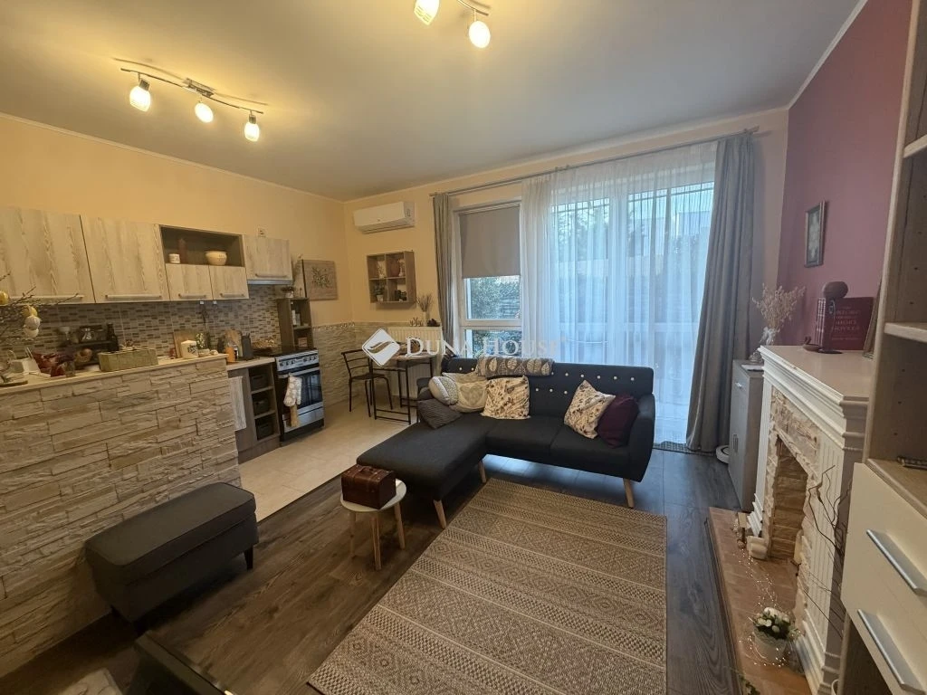 c3-1-name c2-19-name, Vámosszabadi