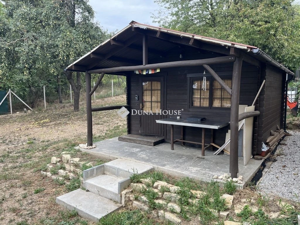 Eladó telek, Sokorópátka