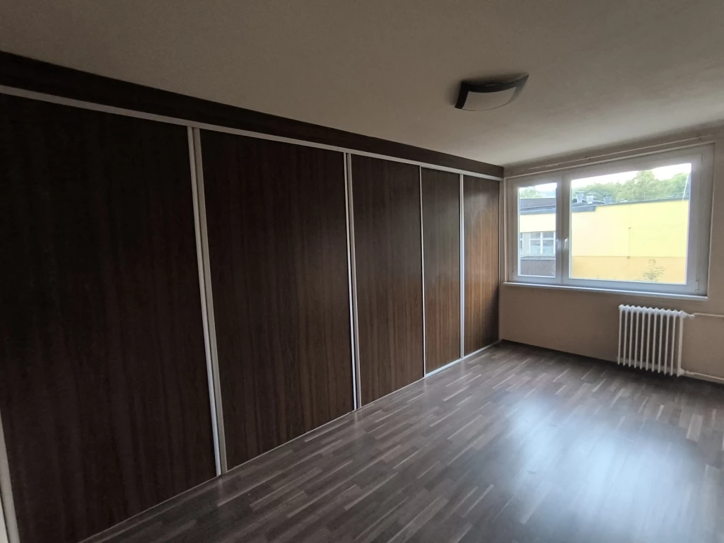 For rent panel flat, Miskolc, Győri Kapu