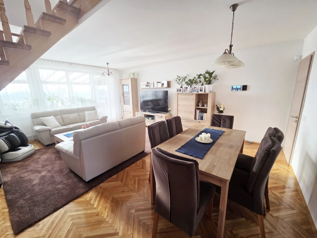 Prémium családi otthon, lakó-pihenő övezetben