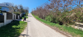 Eladó Telek