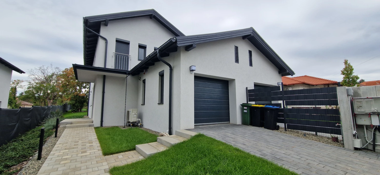 For sale semi-detached house, Érd