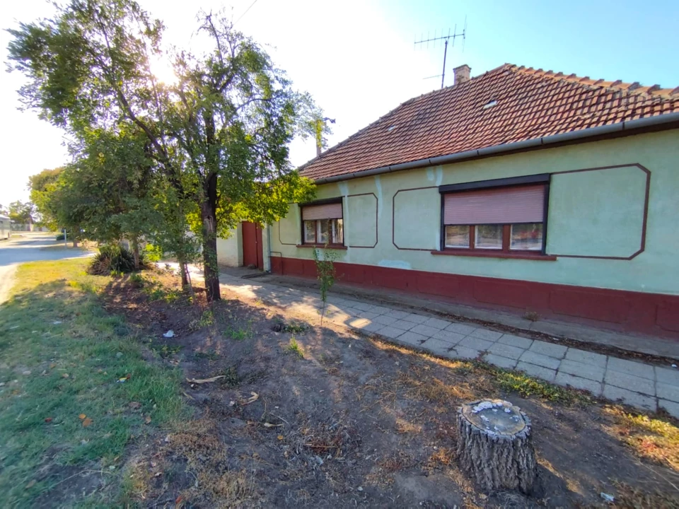 Eladó családi ház, Jánoshalma